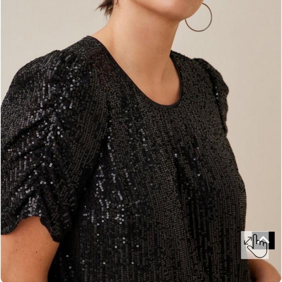 Torrid Size 1 1X Black Sequin Ruched Short Sleeve Top NWT - Picture 2 of 11